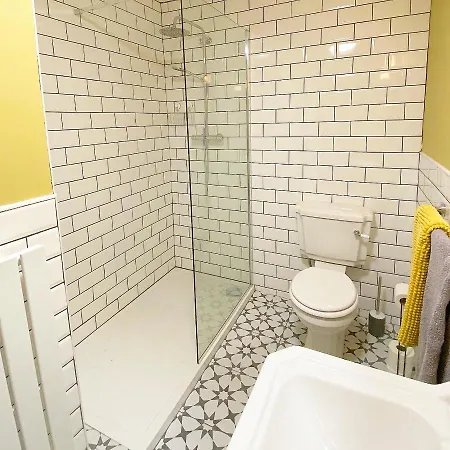 No. 1 Bridge Street Apartment Westport