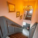 Apartament No. 1 Bridge Street Westport